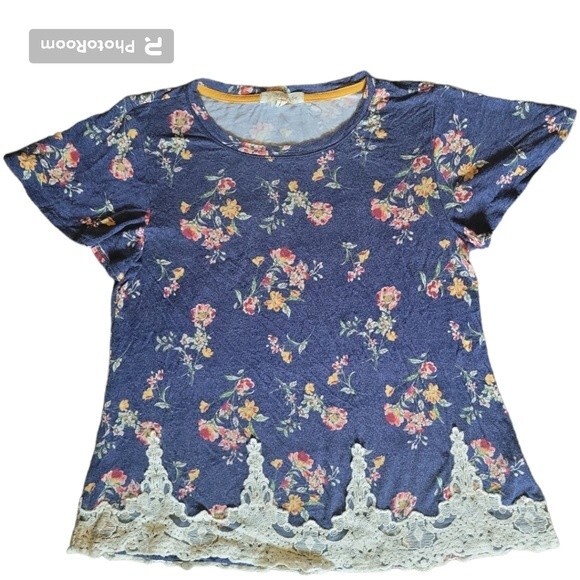 REWIND XL TSHIRT BUNDLE x2 - Picture 3 of 12